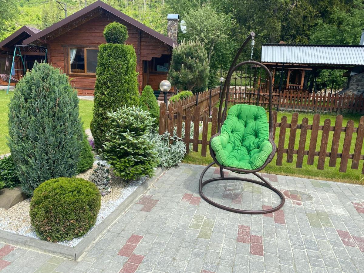 Зелена Садиба Над Рікою Slavske Luaran gambar
